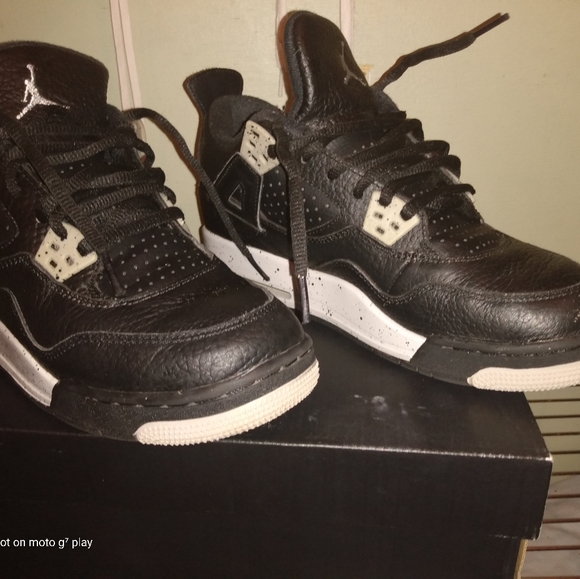 Jordan 4 retro Oreos - Picture 2 of 9